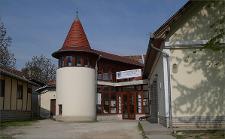 csobánkaművház